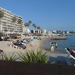 Au Tropico Hotel Juan-les-Pins