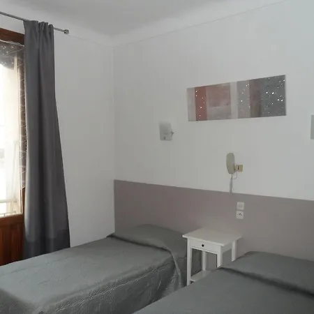 Au Tropico Szálloda 2*