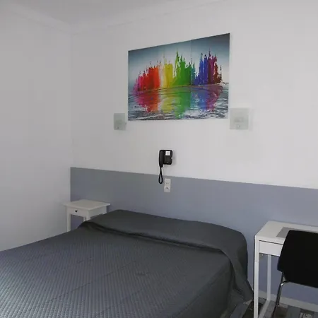 Au Tropico Szálloda 2*