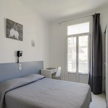 Au Tropico Szálloda