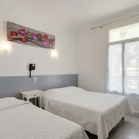 Szálloda Au Tropico Juan-les-Pins